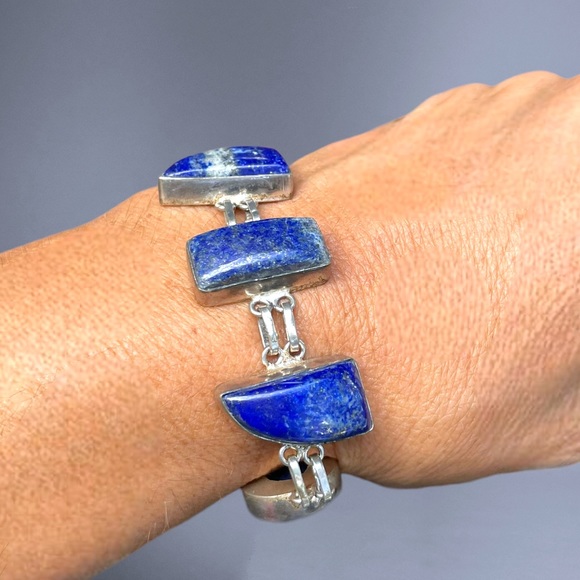 🌺ON SALE! Sterling & Lapis Bracelet - Picture 3 of 12